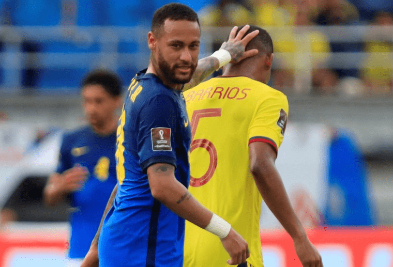 包含赛地聚焦：中超集结日热度飙升，巴西国家队战术微调，气氛紧张，数据层面出现新趋势的词条