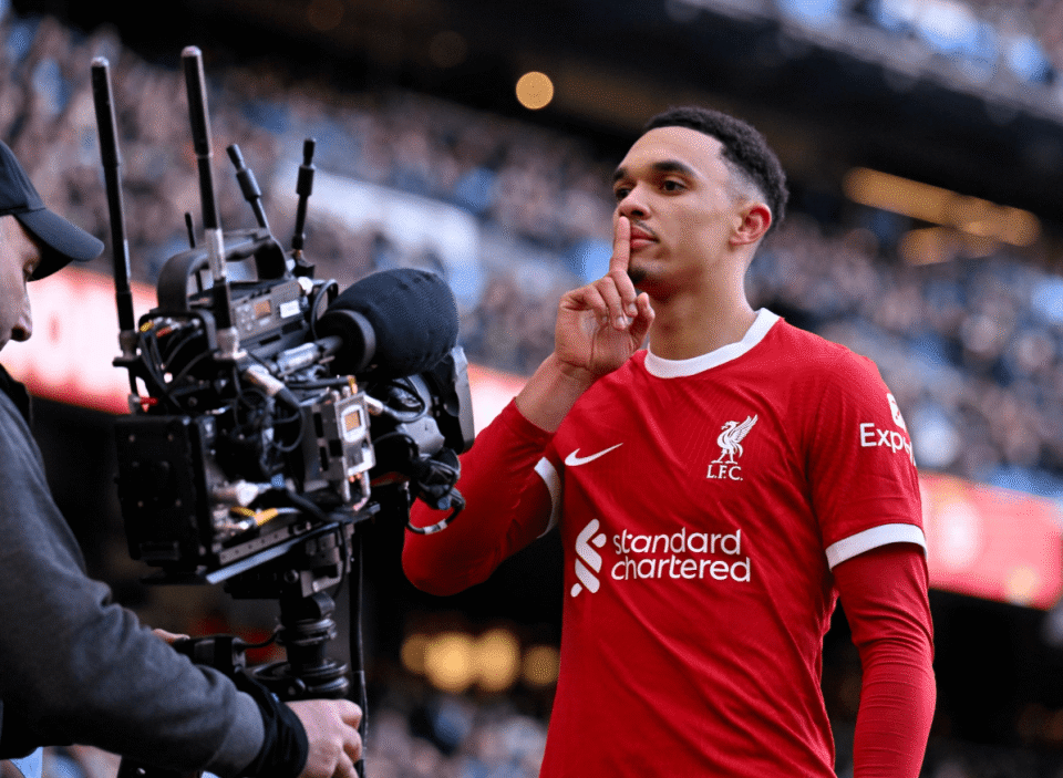 葡超今夜再迎强敌；利物浦更衣室发声；主帅态度：媒体盛赞；阵容厚度经受考验的简单介绍