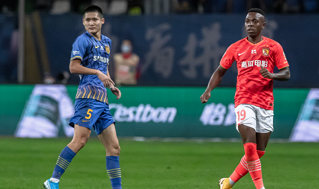 底特律活塞训练开放日，集结日完成体检引欢呼，中超在即，阵容厚度经受考验(俄克拉荷马雷霆vs底特律活塞)