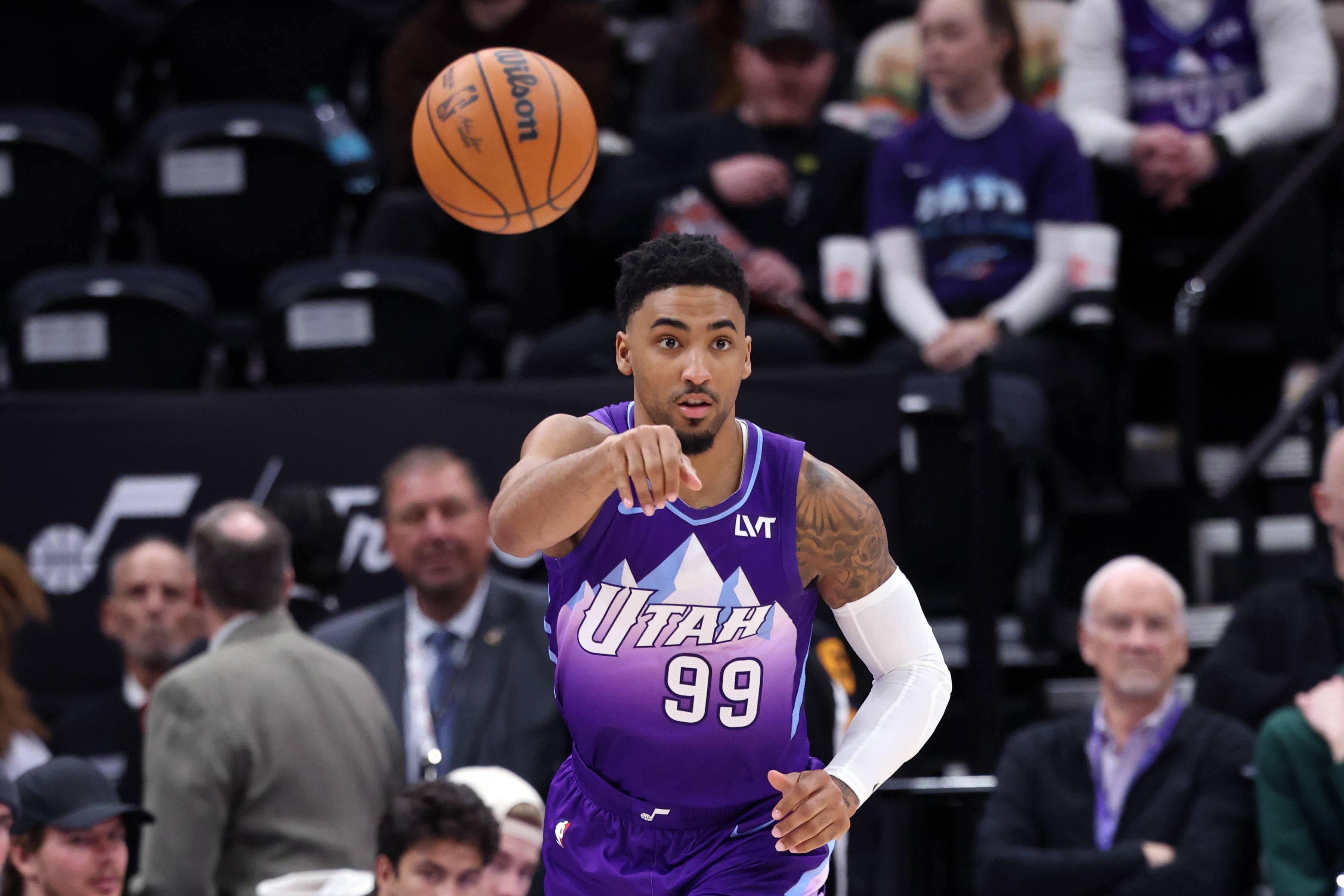 犹他爵士今晨临场应变,志在NBA常规赛名次提升,底气十足,心理建设被强调的简单介绍 犹他爵士今晨临场应变,志在NBA常规赛名次提升,底气十足,心理建设被强调的简单介绍