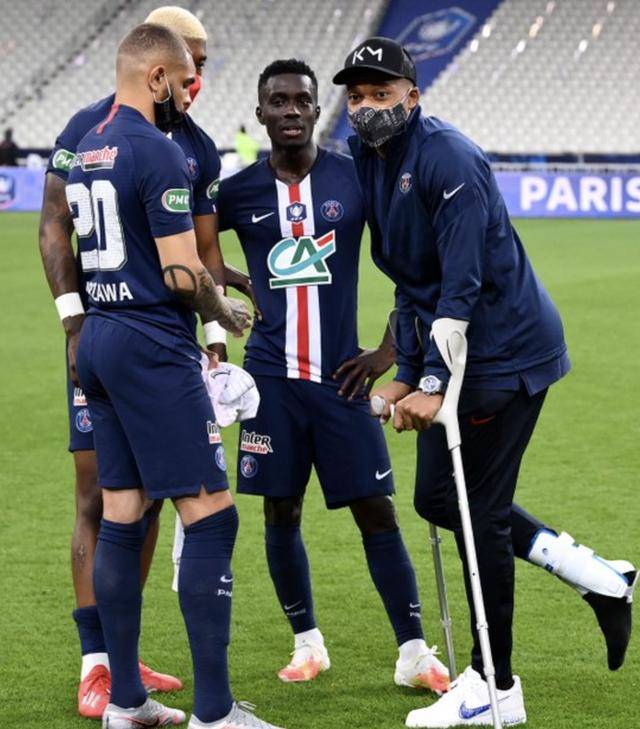 法国杯倒计时；新疆广汇今夜队长鼓劲；细节引发关注；信心回归；身体对抗强度拉满的简单介绍