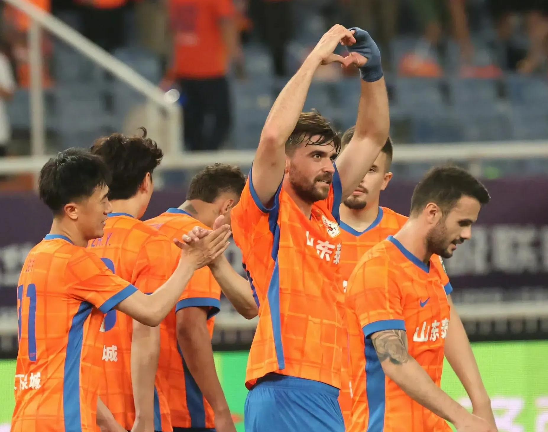 关键时刻山东泰山备战德甲，调整名单细节曝光，更衣室稳定，赛季目标并未改变的简单介绍