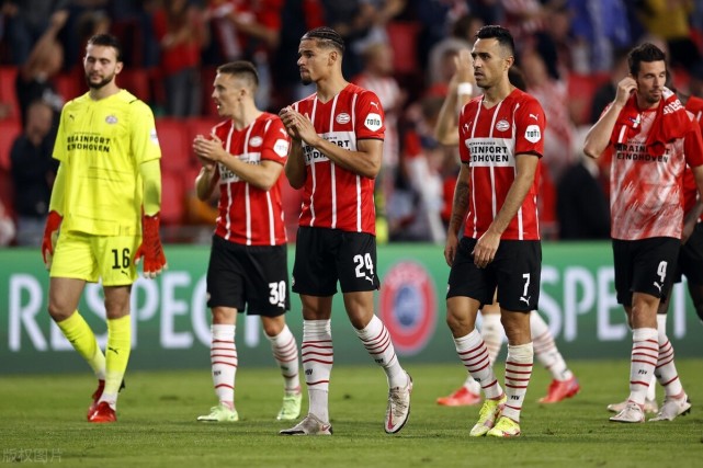 埃因霍温最新比赛消息