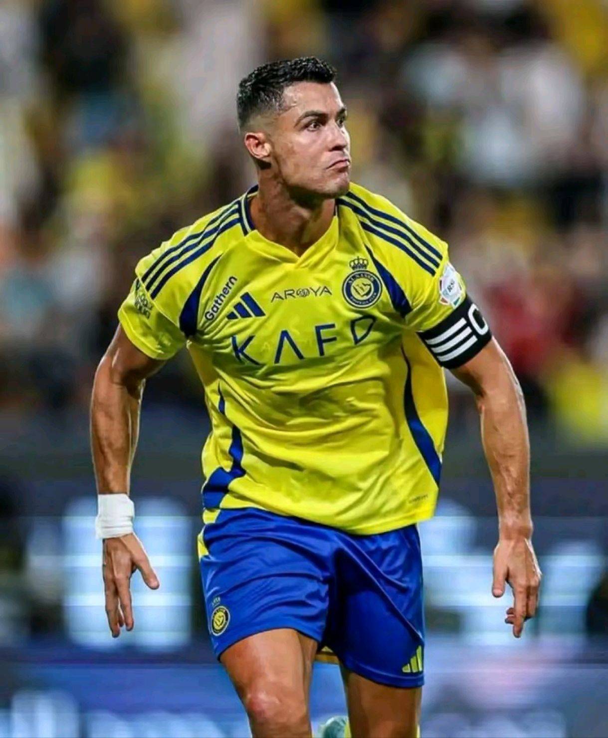 今晨意大利杯传出新动向，巴黎圣日耳曼回应争议，管理层表态：球迷炸锅，医务组通报恢复的简单介绍