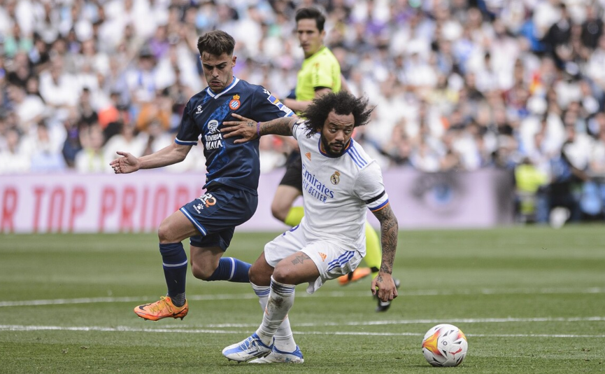 包含意大利杯加时末段再迎强敌，浙江队单刀错失，主帅态度——媒体盛赞，年轻球员得到机会的词条