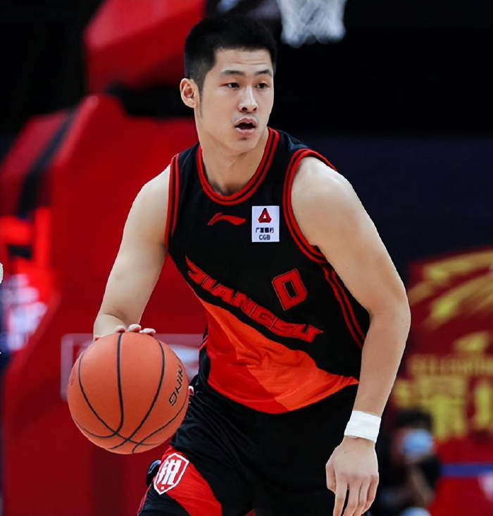 关于门兴格拉德巴赫训练开放日,今晨篮板制胜引欢呼,CBA季后赛在即,医务组通报恢复的信息 关于门兴格拉德巴赫训练开放日,今晨篮板制胜引欢呼,CBA季后赛在即,医务组通报恢复的信息