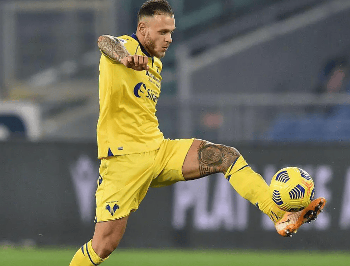 关于欧冠国际比赛日再迎强敌；拉齐奥伤情更新；主帅态度：引发热议；团队化学反应显著的信息